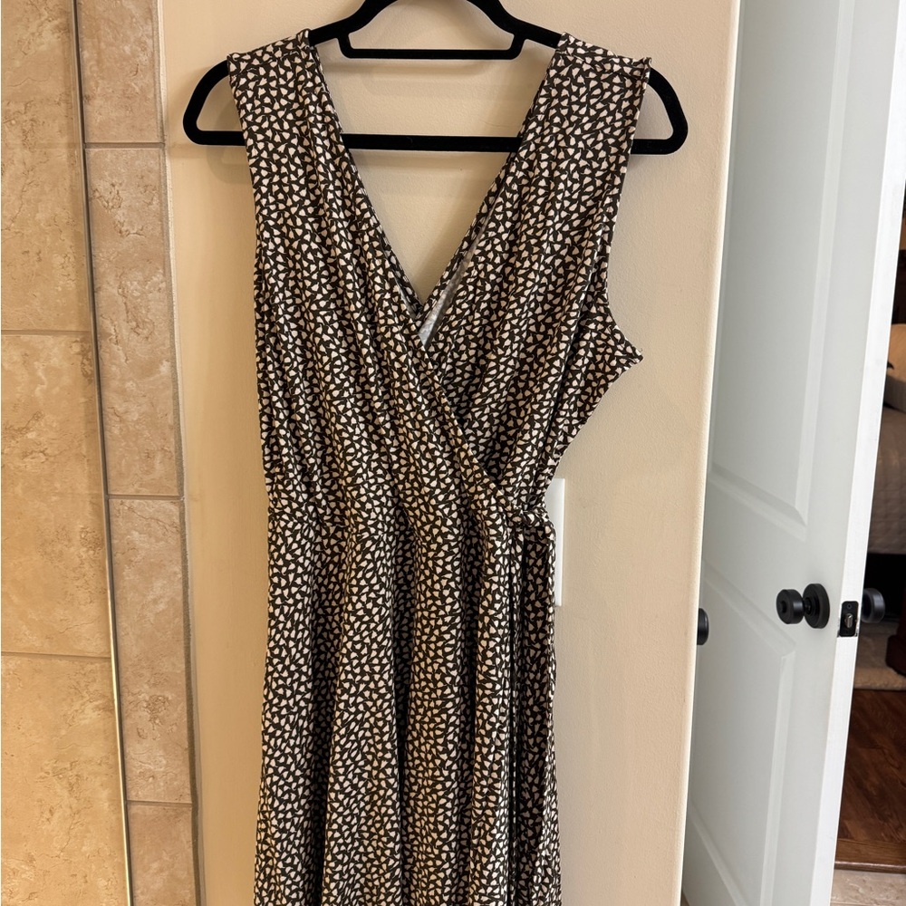 Elegant Brown and White Patterned Sun Dress